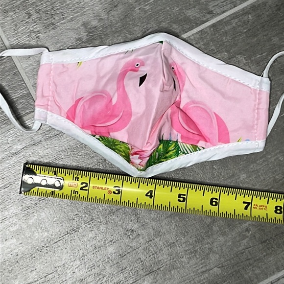 Bundle of 2 hats & brand new 4 pack of face masks - Picture 8 of 8